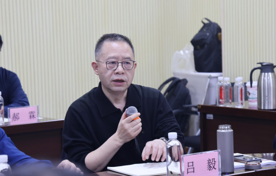 坚定理想信念勇毅阔步前行 锚定国家医学中心建设总目标成为医院事业发展坚强依靠——院领导班子成员赴延安开展集体学习