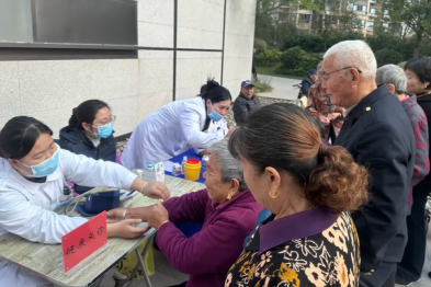 暖心服务惠民生掠影②｜南京江北医院健康守护，关怀常润长者心