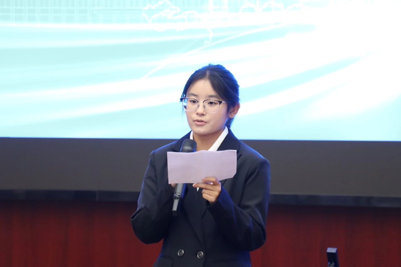 近 200 名大学生参与!河北医大一院志愿服务宣讲团再出发,来到石家庄学院——