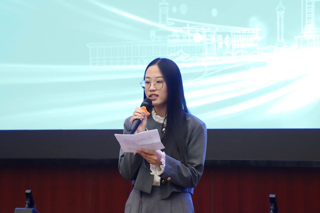 近 200 名大学生参与!河北医大一院志愿服务宣讲团再出发,来到石家庄学院——