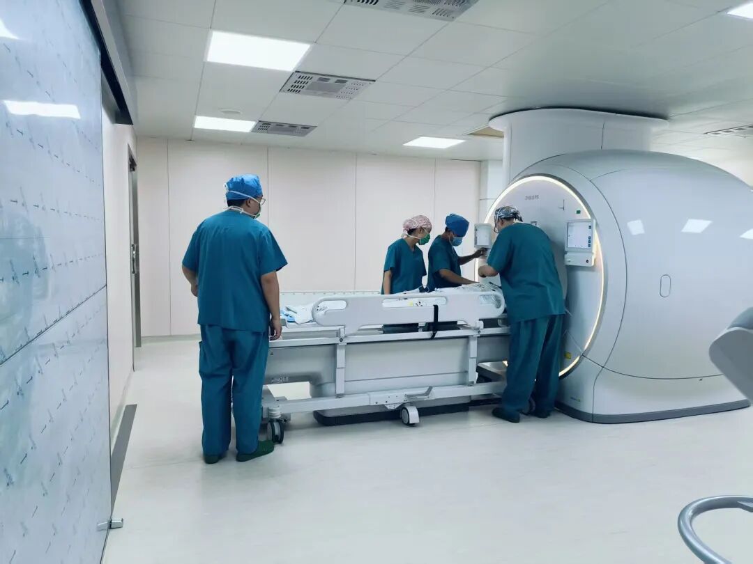 【媒体转载】帕金森治疗新突破，进口方向性 DBS 系统引领神经调控个体化发展