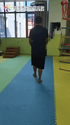 从行动不便到自主行走，周叔的中风康复历程