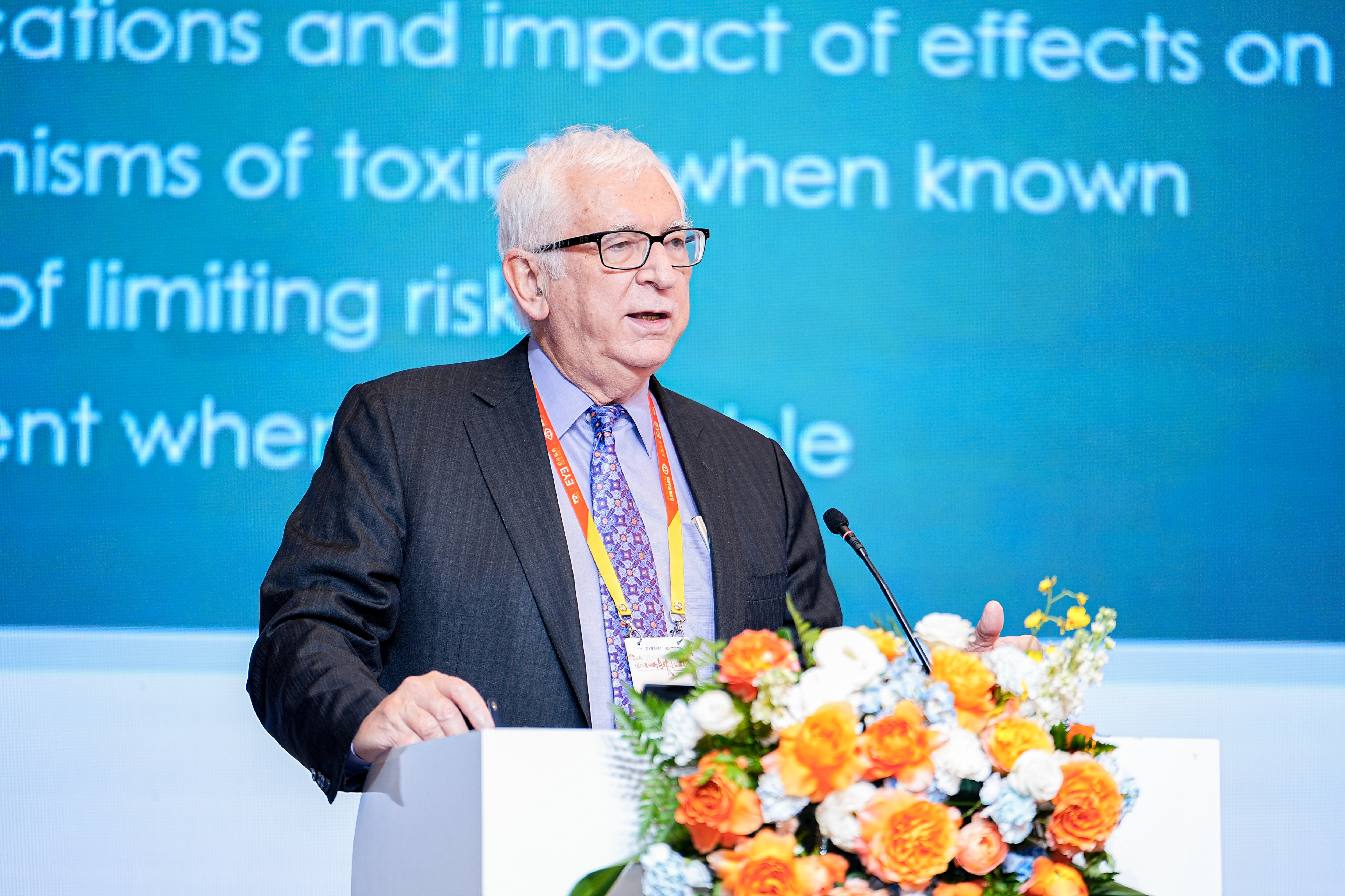 聚焦临床+融合创新——  国际视网膜高峰论坛百人会（IRS100）·2025  为视网膜疾病诊疗提供「全球方案」