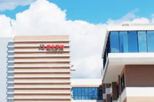 高龄老人患结直肠恶性肿瘤，肠梗阻，与肝脏粘连...MDT 团队为疑难病案提供方案！