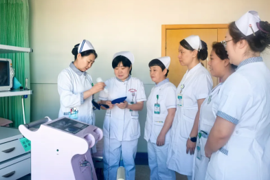 护理天地·「沉浸式『患』位体验」活动之八丨从「我」到「你」：以共情为翼，让产科护理照见生命温度