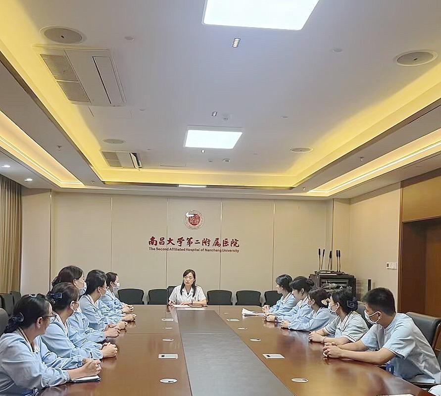 变「患者跑」为「我们送」——南大二附院便民取药点，为特殊患者铺平「最后一米」