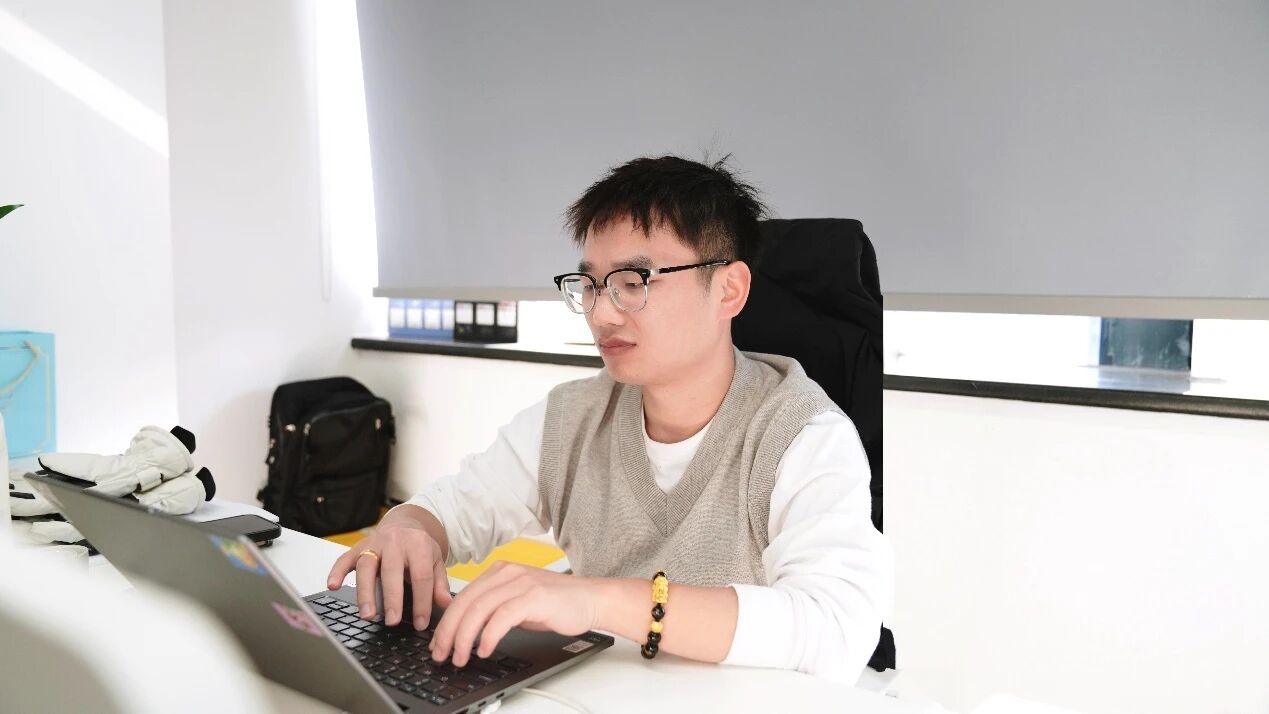 从守护者到奔跑者，美维人用马拉松精神诠释医者担当！