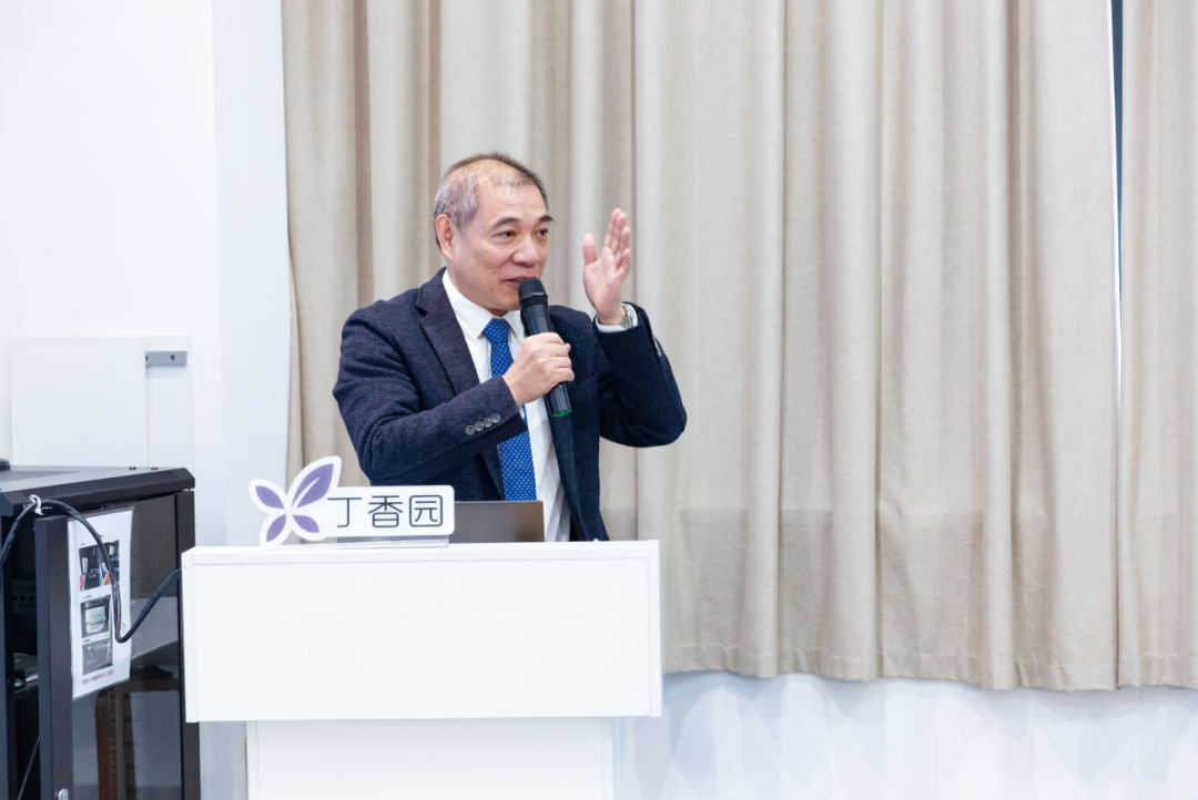 华厦眼科携手丁香园共建全国疑难眼病智库,创新打造全域技术共享平台