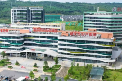 皮肤突然冒出小肉丁，到底是什么？能用手抠吗→