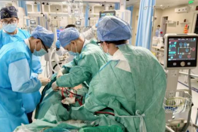心脏停跳 66 小时！14 天接力救治！ICU 团队与死神博弈，暴发性心肌炎致持续室颤电风暴患者重启「心」生