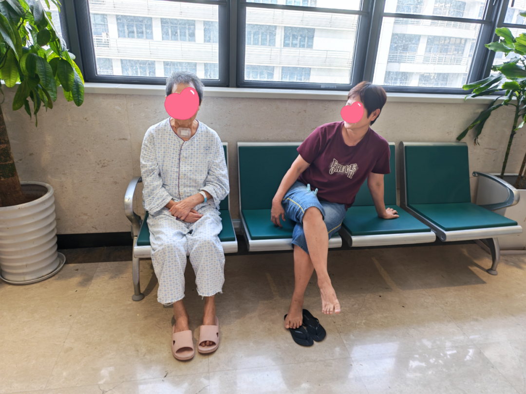 86 岁奶奶的「脱管重生记」 | 从双管依赖到自主生活，多学科守护让生命重焕活力