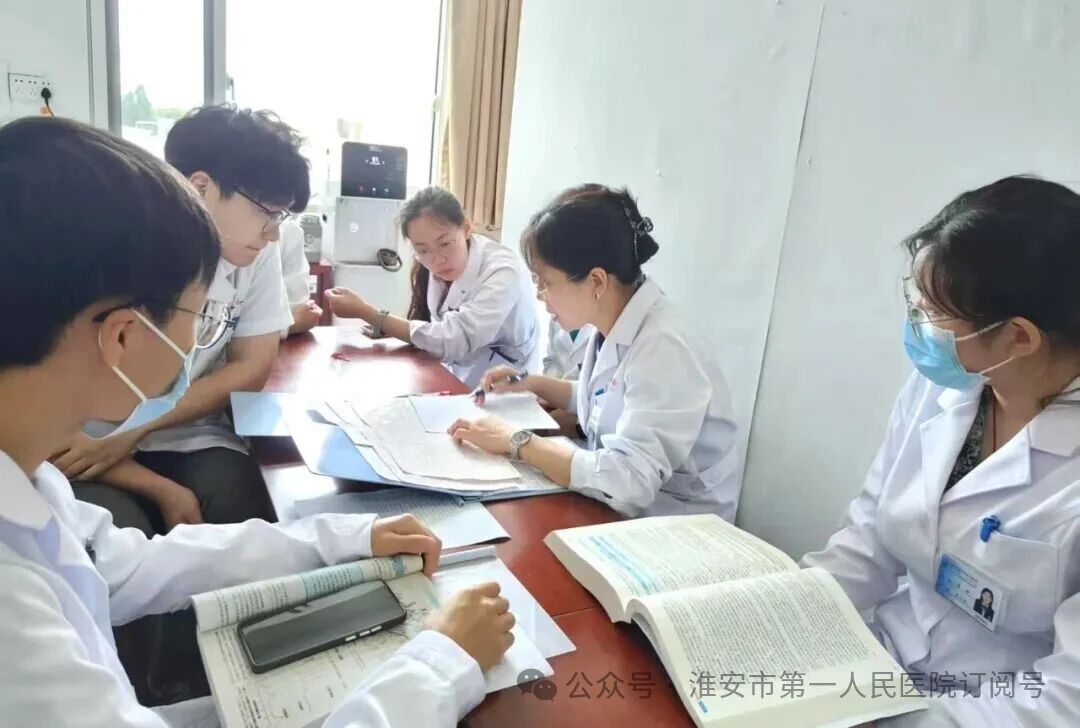 【医路引航者】师者匠心 育木成林——记淮安市一院内科住培专业基地教学主任杨静