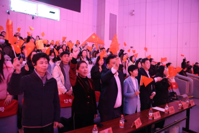 赋能少先队课创新！辽宁爱尔眼科助力「童心向党」音乐思政课，守护师者明眸