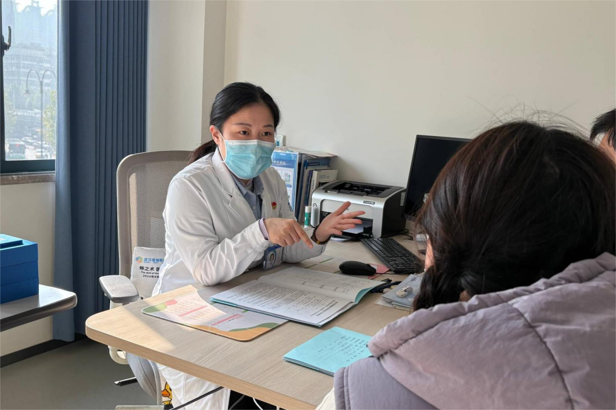 近视手术没有半年可以当兵吗？武汉普瑞眼科关念强调记牢手术要求