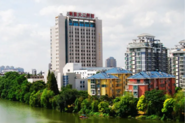 11 岁女孩频繁湿疹，医生最终揪出「元凶」