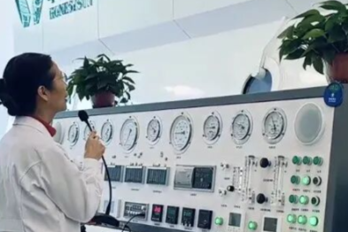 泪目！孩子车祸后危在旦夕，昆明三博多学科携手+高压氧助力，康复后病房诵诗致谢