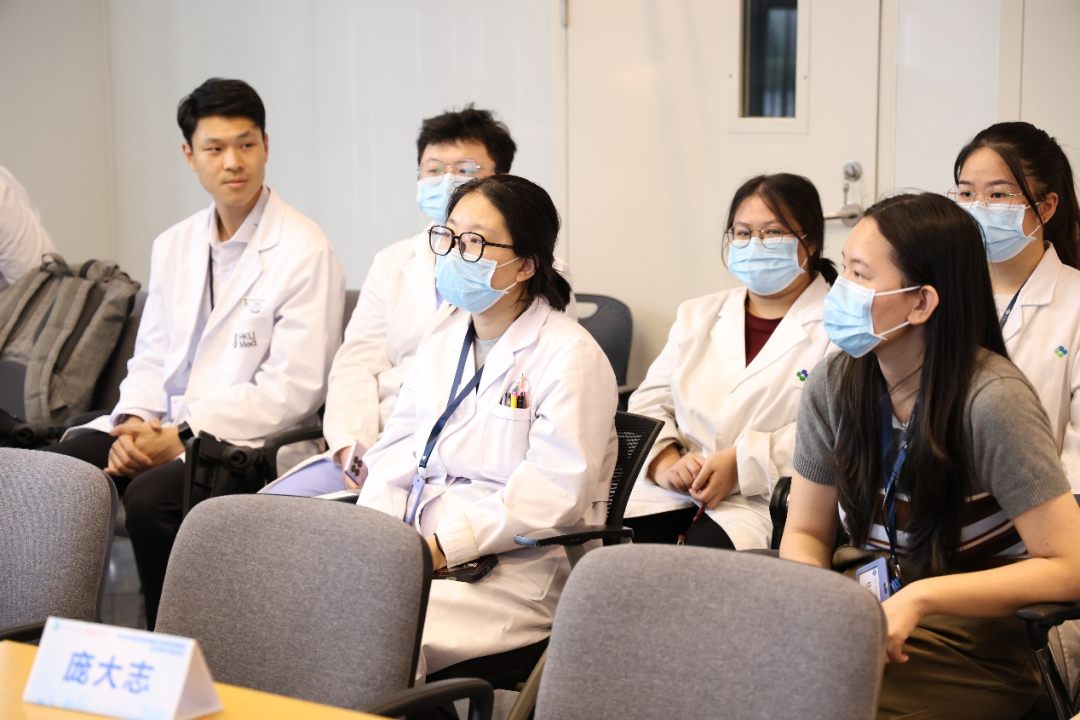 「猪队友」成「最佳拍档」,原来手术还能这么玩儿~