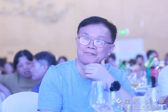 王伟鹏:在心脏停摆的时刻,守住生命秩序