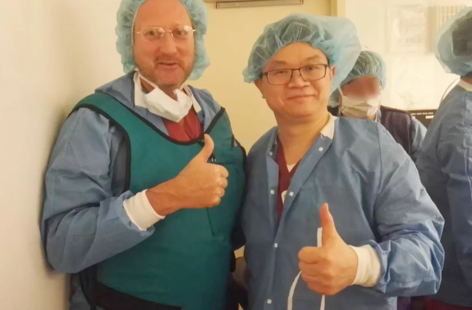 王伟鹏:在心脏停摆的时刻,守住生命秩序