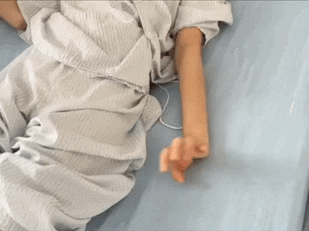 20 岁女孩身体不受控「舞蹈」!就医前每天只吃一顿