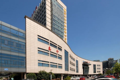 「再也不怕穿低领！」告别「胸前印记」，「隐形生命线」舒适又美观