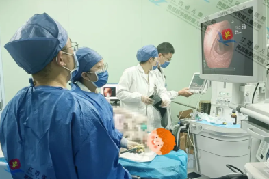 小肠镜照亮「隐秘角落」，助力 13 岁少年精准揪出肠道「元凶」