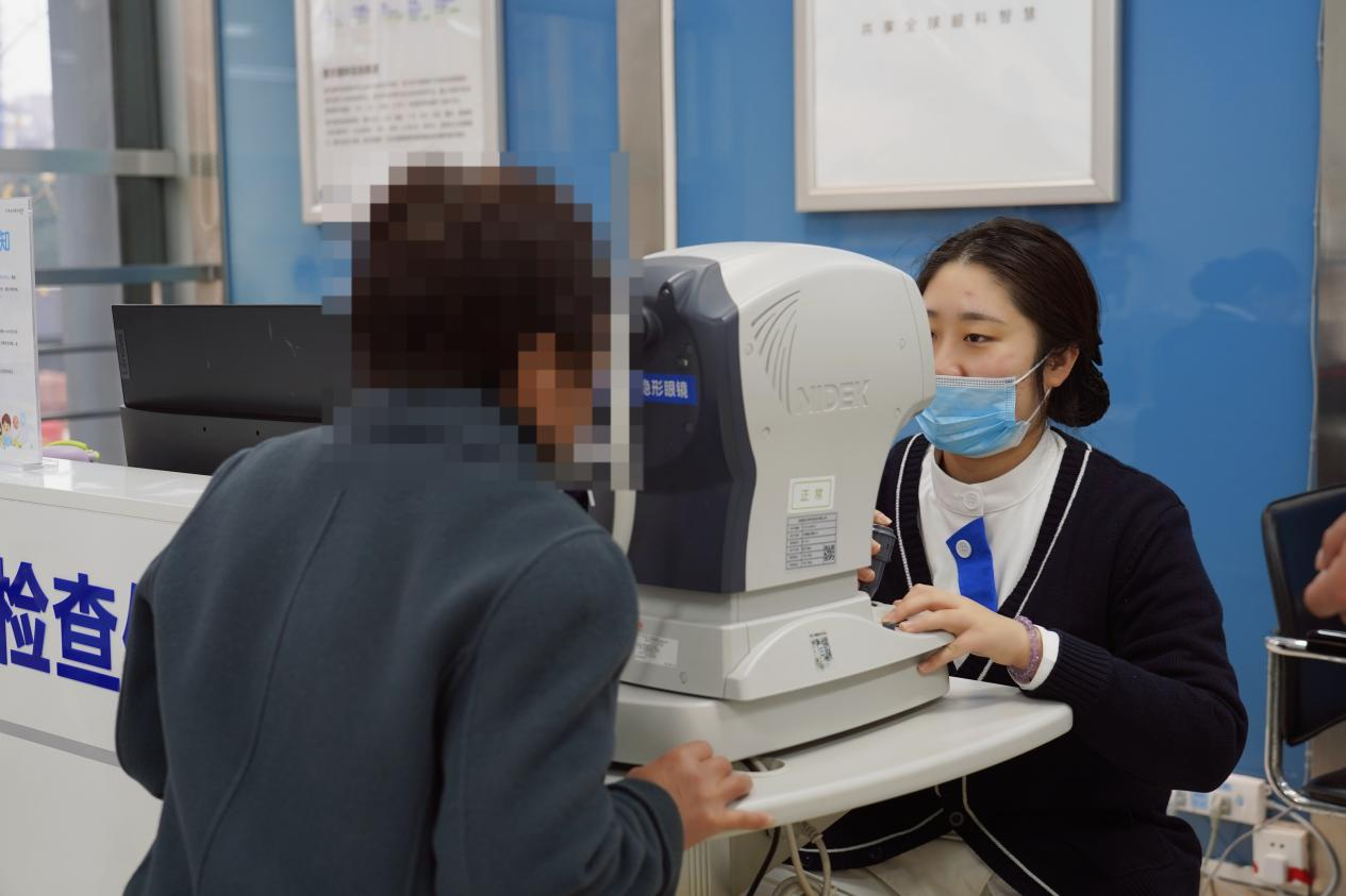 糖尿病眼病患者在黑暗中越陷越深,两年后视力改善