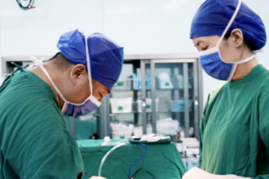 【专访】融合三大前沿技术，截瘫患者实现「意念」行走——访河南三博脑科医院赵萌主任