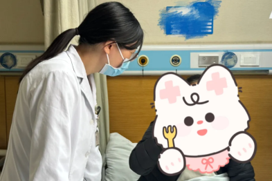 爸妈「听不见」、「听不清」别大意，老年性耳聋可能增加老年痴呆风险！