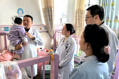 喜报！黔江市中心医院儿童康复科主任李建佑获评重庆市「助残先进个人」！