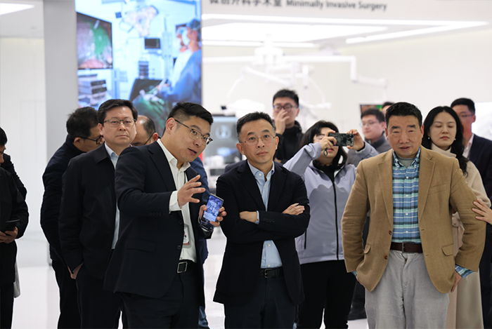 武汉大学中南医院赴迈瑞医疗武汉公司开展专题调研