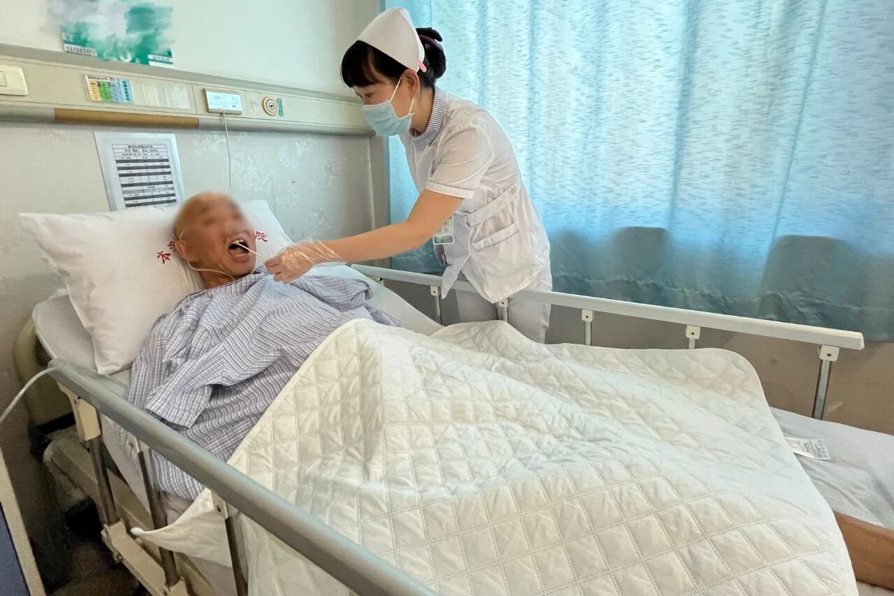 科普知识丨寒冬护健康：脑卒中后吞咽难不用愁，冰刺激疗法助力功能康复