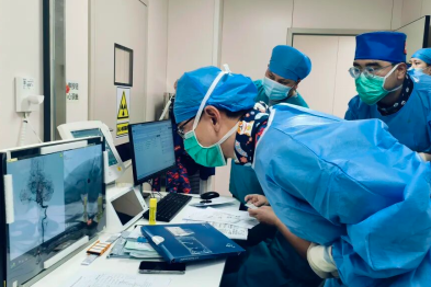 熬夜引爆大脑 「炸弹」大出血，医生紧急提醒：作息乱的人赶紧看