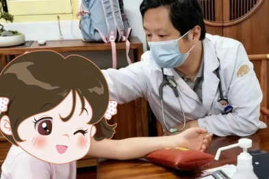 孩子每晚兴奋到深夜？6 年失眠元凶，竟是因为它在「超负运转」！