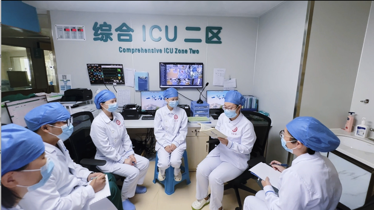 【喜报】我院新城院区重症医学科执行护士长李成琳荣获 2025 年度「岭南好护士」称号！