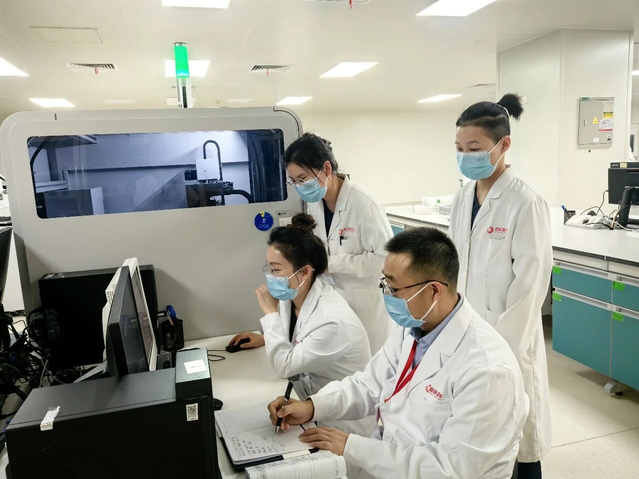 西安国际医学中心医院检验科顺利通过 ISO15189 监督评审