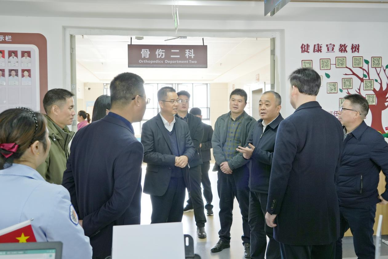 南大二附院百场义诊第 42 站暨乳腺外科博士工作站签约揭牌活动圆满举行