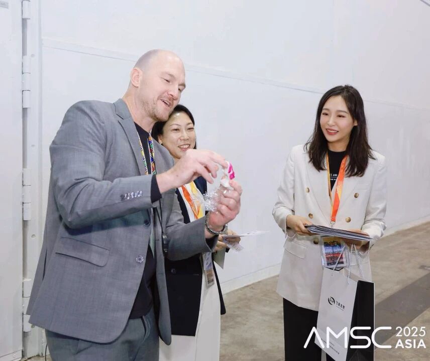 医美前沿发声！北京宜和刘姝医生亮相 AMSC2025（中国香港），解读水杨酸联合治疗新范式