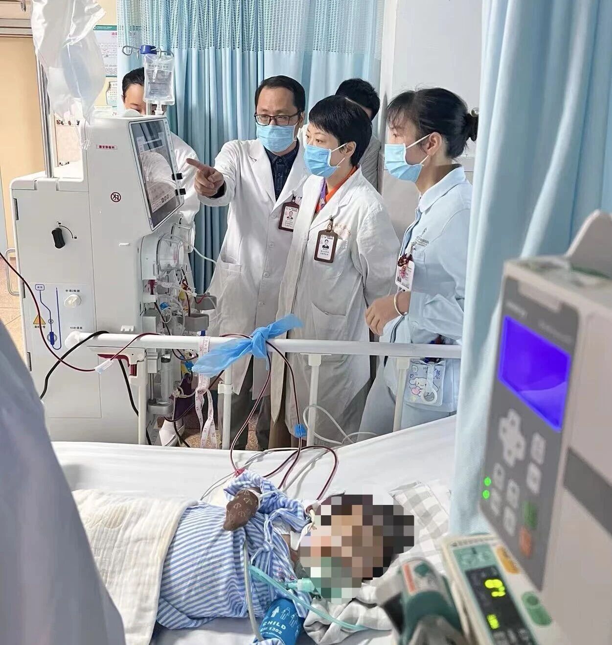 从「割肝救女」到「一肝两用」……被这些儿童肝移植故事治愈了