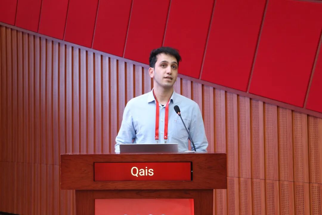 刘正教授、海丝医生代表美中爱瑞受邀参加赤峰结直肠疾病学术会议,共探诊疗新路径