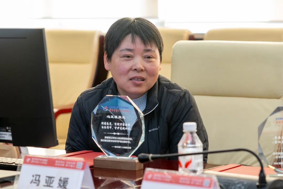 敬芳华 ，话情长——南医大三附院（常州二院）举行退休职工荣休座谈会