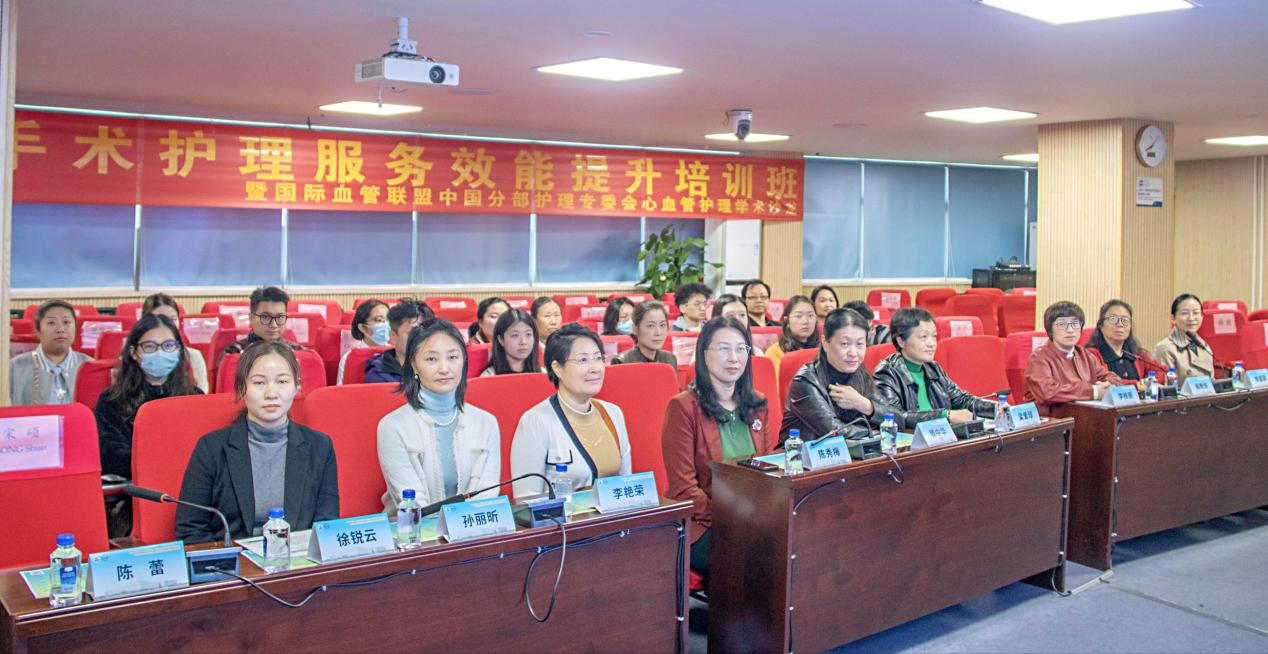 微创介入聚焦前沿,智慧护理赋能实践丨 2025 年广东省继续教育项目《介入围手术护理效能服务提升培训班》顺利收官