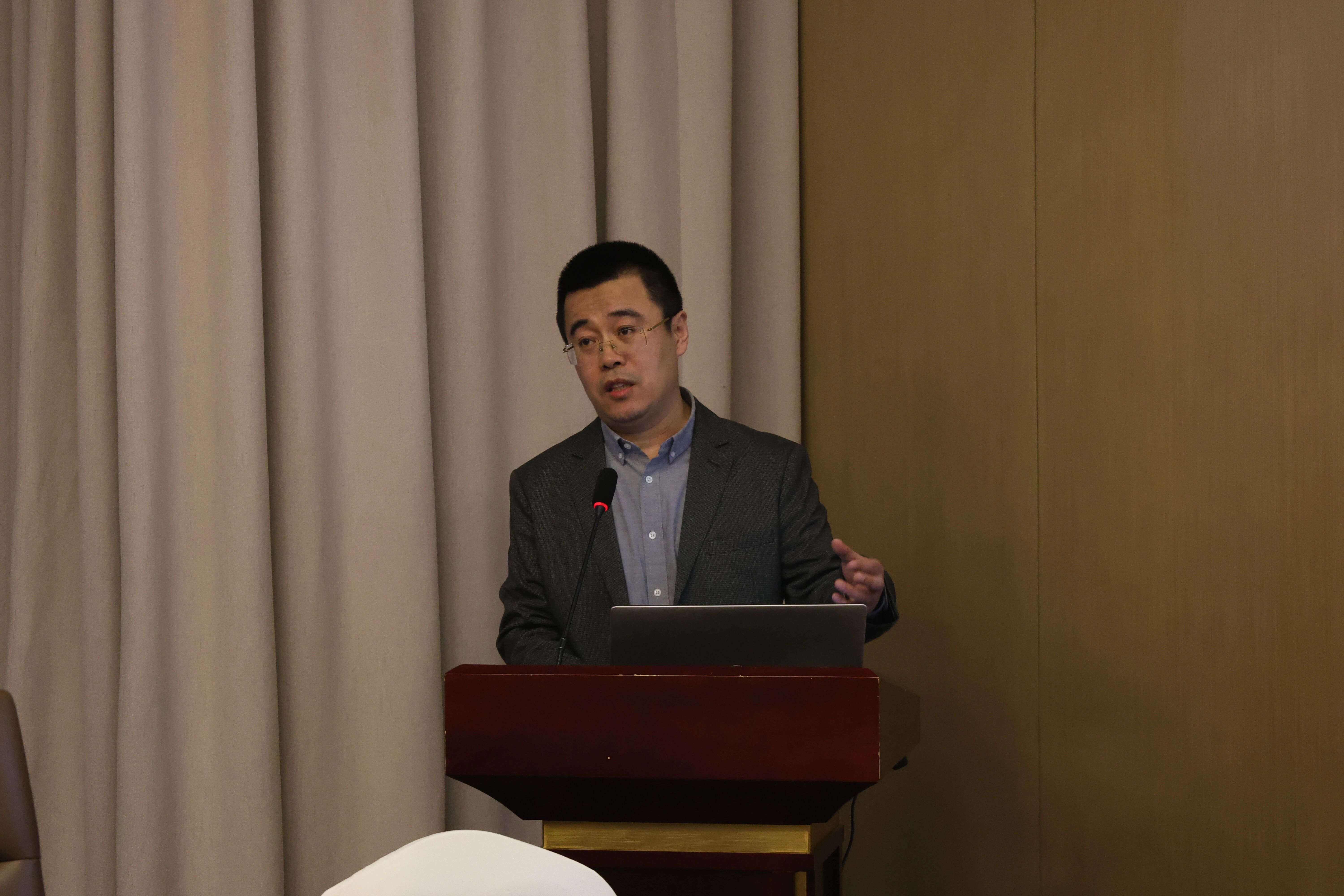 山东省医学会眼与全身疾病多学科联合委员会科普宣传工作组学术会议暨第七届潍坊市儿童眼病论坛暨潍坊市日间手术推介会圆满落幕