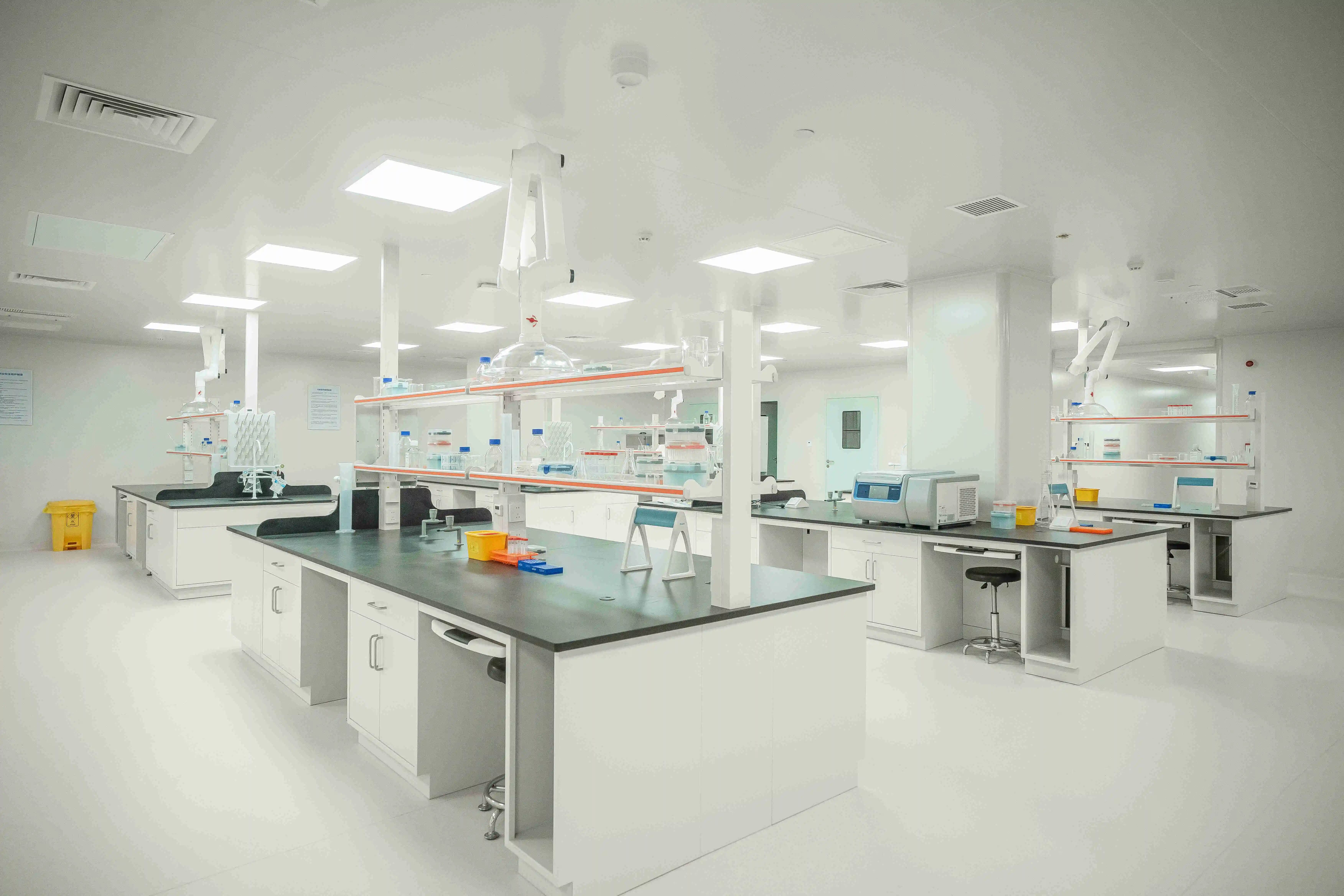 重磅!辽宁爱尔眼科沈阳市专家工作站正式获批 多学科协同破解疑难眼底病诊疗难题