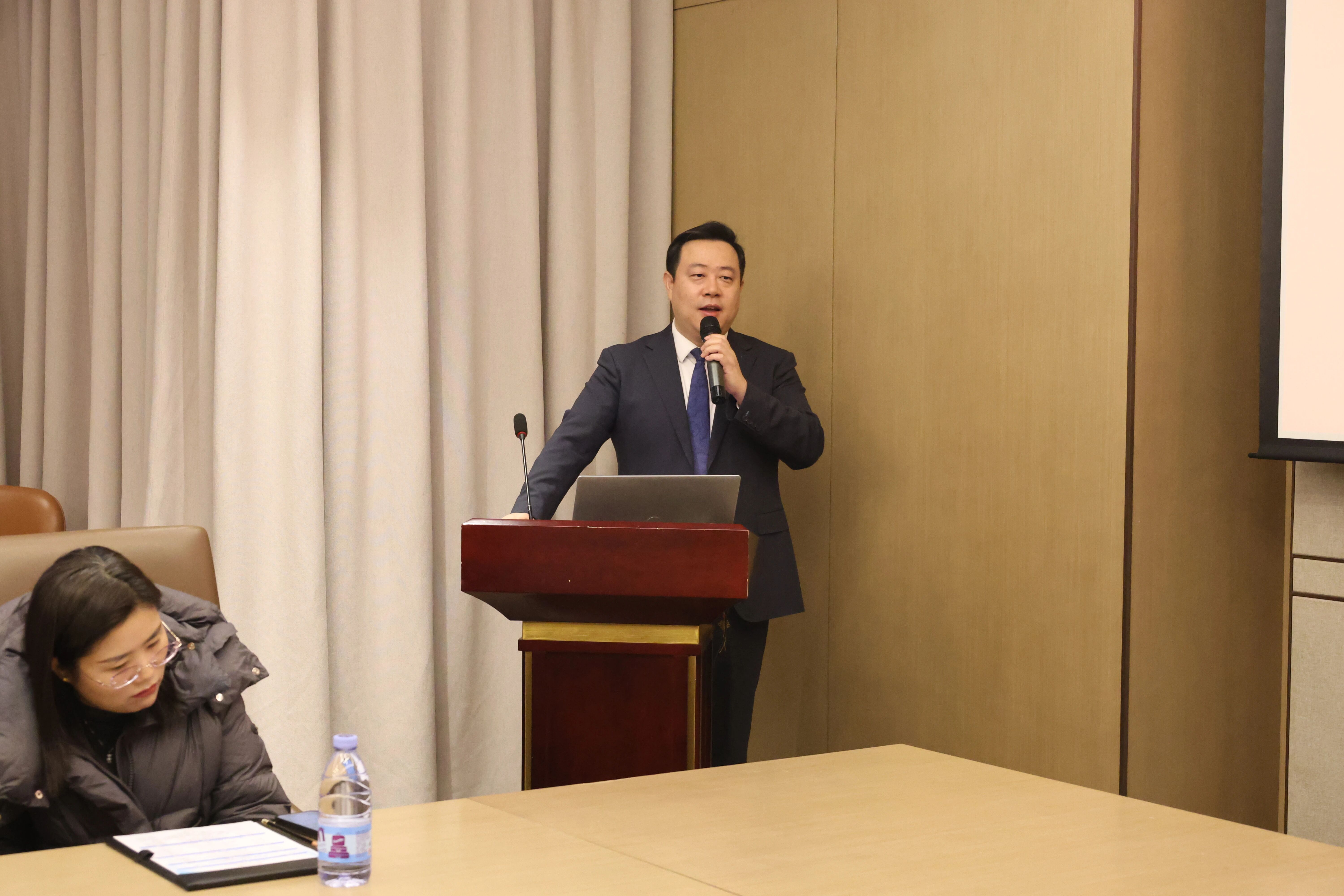 山东省医学会眼与全身疾病多学科联合委员会科普宣传工作组学术会议暨第七届潍坊市儿童眼病论坛暨潍坊市日间手术推介会圆满落幕