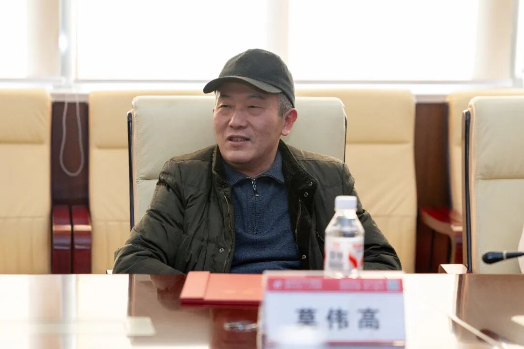 敬芳华 ，话情长——南医大三附院（常州二院）举行退休职工荣休座谈会