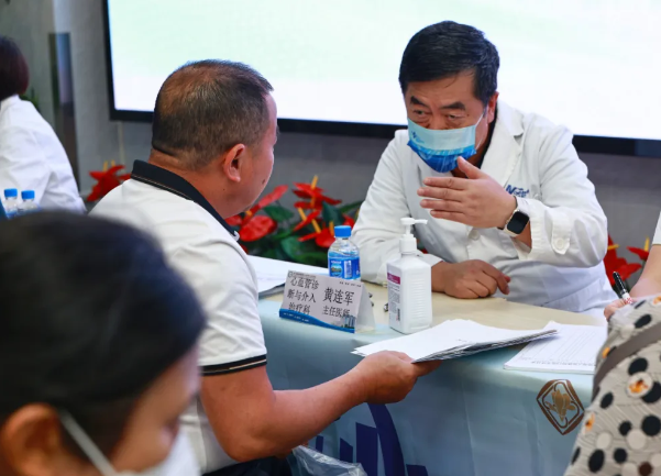 2025 年 | 心向卓越 与您同行