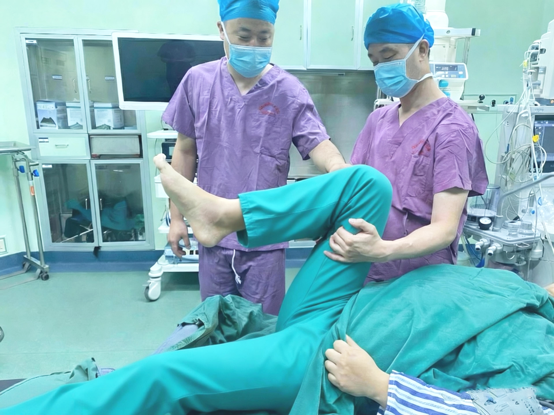 多学科协作精准破局!膝关节术后僵硬患者重获关节自由