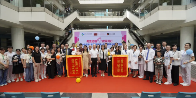 2025 年度时刻：彰显「韧性」的力量