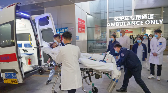 2025 年度时刻：彰显「韧性」的力量